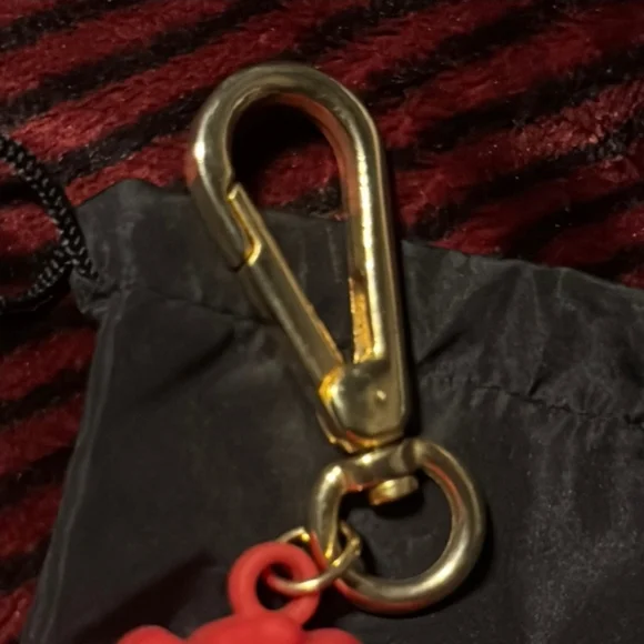 Versace Red Medusa Keychain & Dust Bag NEW - Picture 4 of 4